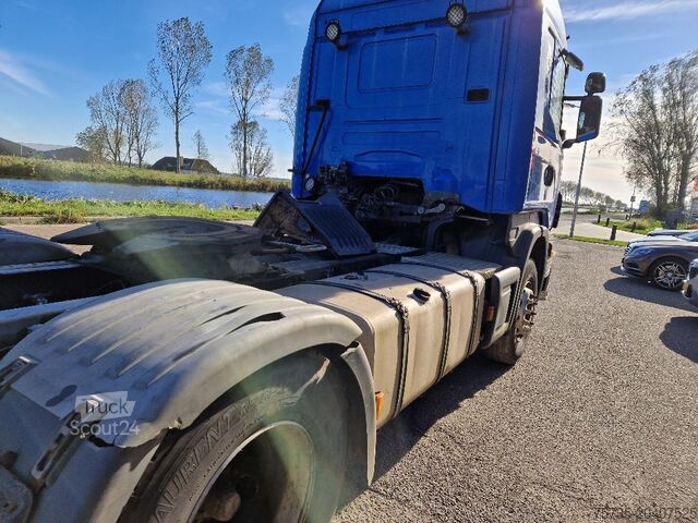 Padrão-SZM SCANIA R 420 LA4X2MNB