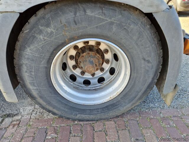 Padrão-SZM SCANIA R 420 LA4X2MNB