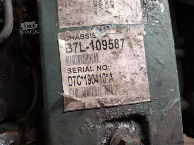 محرك VOLVO D7C275