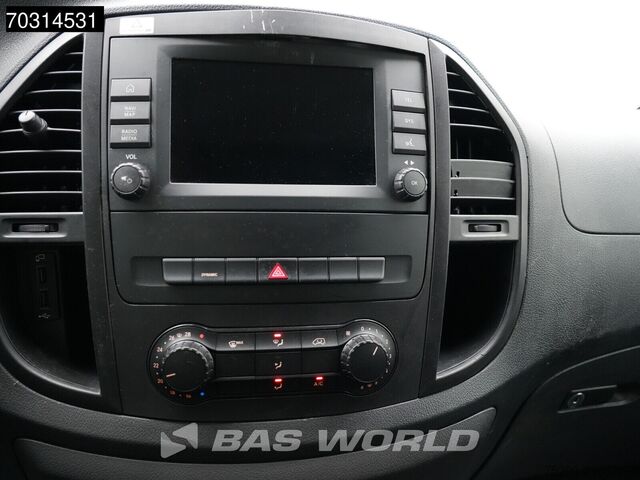 Hochdachkombi Mercedes eVito Elektrisch 41kWh 150km WLTP Airco L2H1 L2...