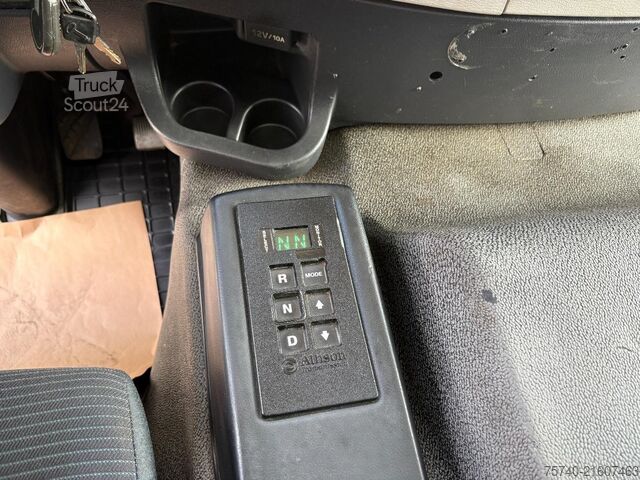 Camion cu macara Volvo FE 6 X 2 + HMF 1680  + CONTAINER SYSTEM