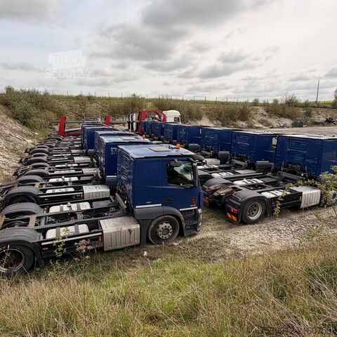 Standart çekici ünitesi mercedes Actros 1843 MP4 hydraulic