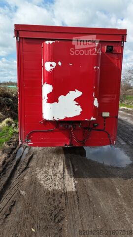 állatszállító félpótkocsi Finkl SAV35 3-Stock