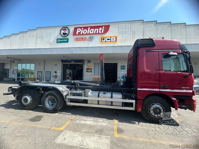 Kroklastbil Mercedes-Benz Actros 1848