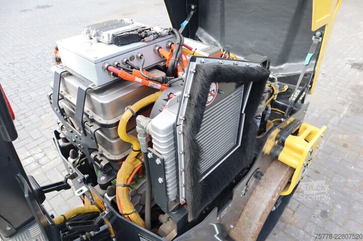 Trilwals Bomag BW 120 ADe-5 | FULL ELECTRIC | CC2 | DEMO | LOW...