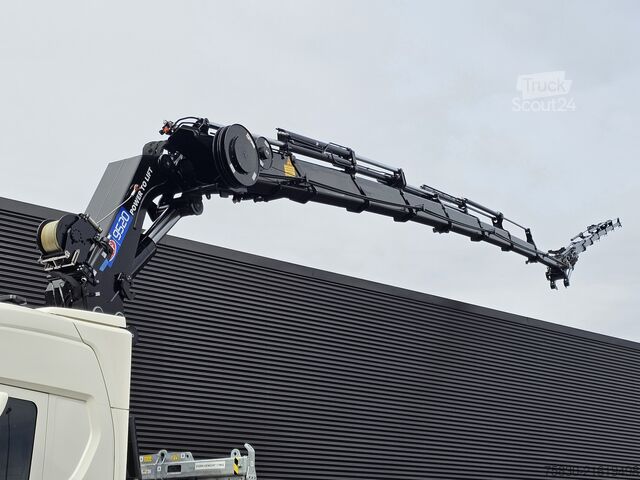 Vrachtwagen met kraan Scania R590 V8 / 8x2 / HMF 9520 + JIB + LIER / TREKKER...