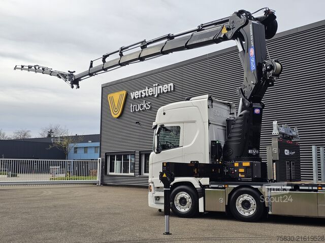 Standard-SZM Scania R590 V8 / 8x2 / HMF 9520 + JIB + LIER / TREKKER...