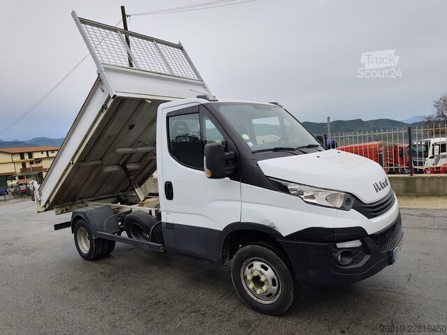 Autoutilitară basculantă Iveco Daily 35-140