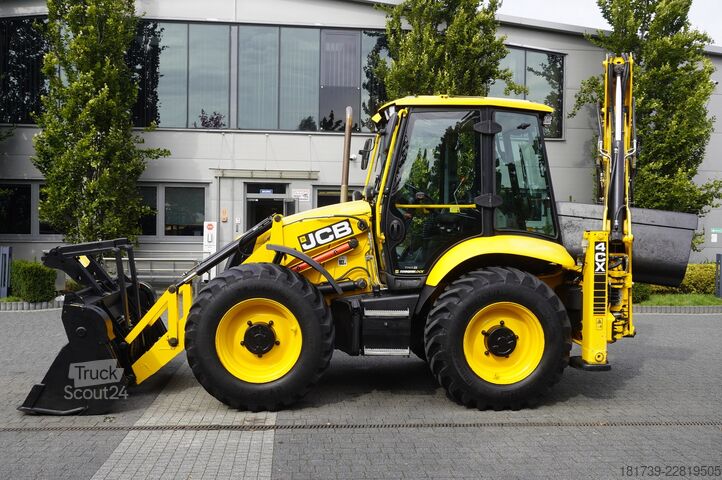 Kaivurikuormaaja JCB 4CX PRO / joysticks / 2022 / 3 units