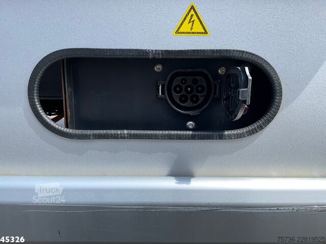Transport refrigerat/congelat Emoss MAN TGL 12.180 Koel-vries opbouw 100% Elektrisc...