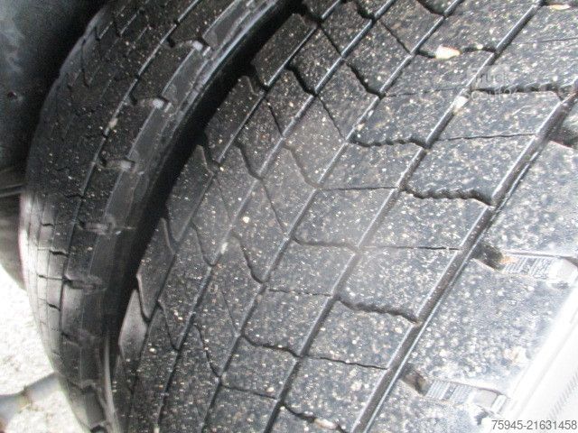 Samochód ciężarowy z plandeką typu platforma MAN TGM 18.320, LBW, Luft-Luft, TÜV 04/2026