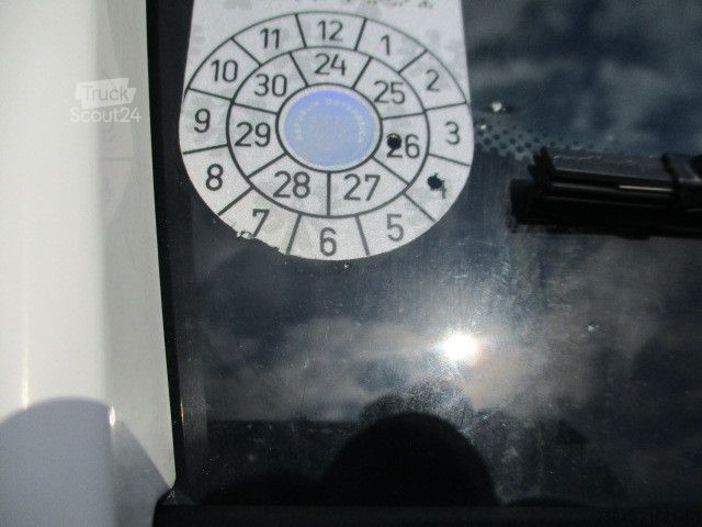 Samochód ciężarowy z plandeką typu platforma MAN TGM 18.320, LBW, Luft-Luft, TÜV 04/2026