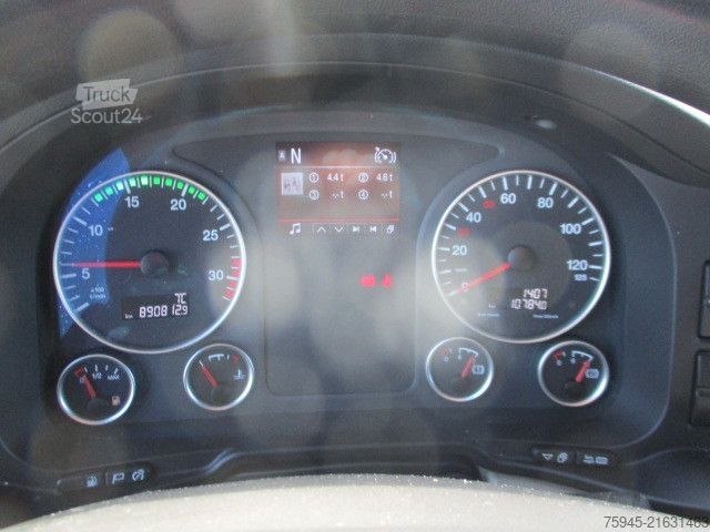 Samochód ciężarowy z plandeką typu platforma MAN TGM 18.320, LBW, Luft-Luft, TÜV 04/2026