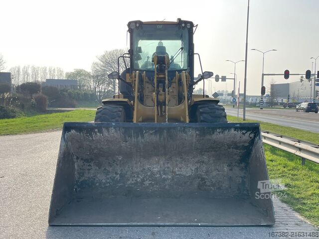 Lader Caterpillar 930M