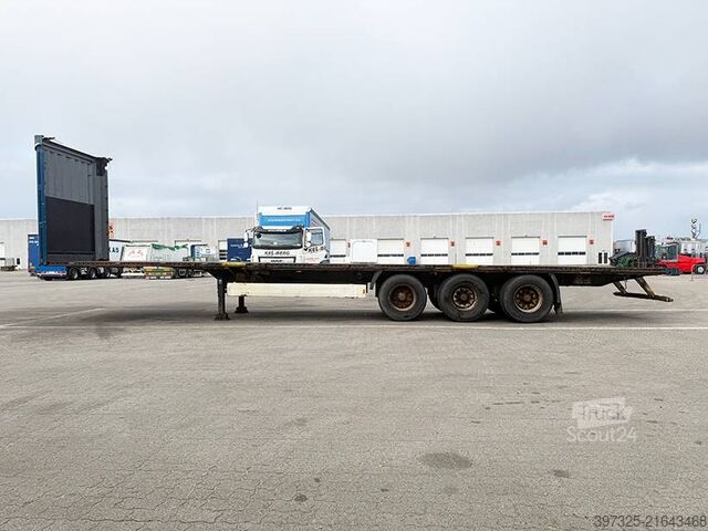 Platform trailer Krone Flatbed / Flachbettauflieger / Ladtrailer