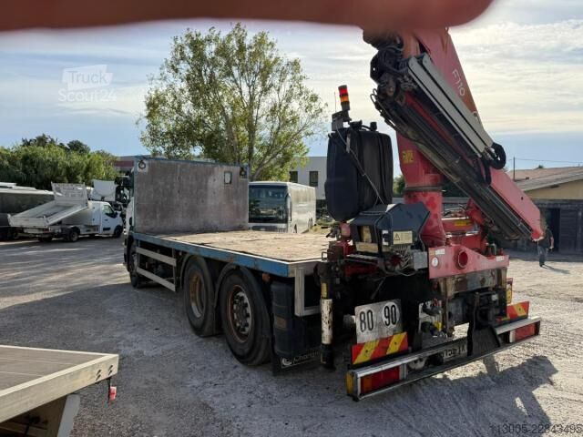 Camión de plataforma Scania P 380