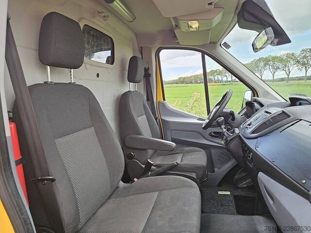 Camioneta familiar de techo alto FORD TRANSIT