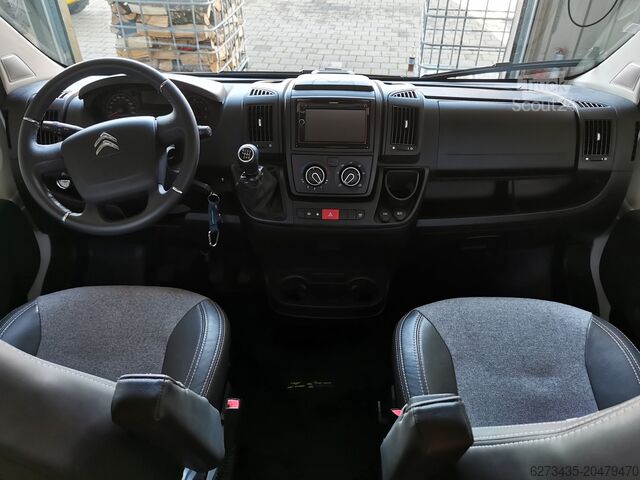 Semi-geïntegreerde camper Citroen Sunlight T67