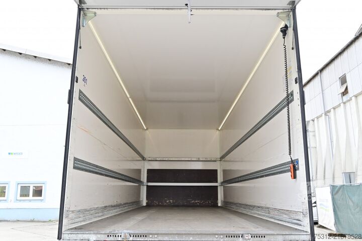 Autocamion cu caroserie tip cutie Scania P280  Original 48t km! E6 LBW 2000kg Alufelgen