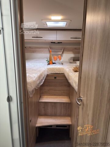 Halvintegrerad husbil Eura Mobil Profila T 720 EF FAS Mondial-P. 4.4T Zusatzbett