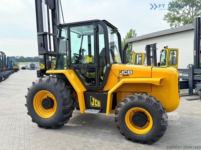 Durva terep targonca JCB 940 / TRIPLEX 4500 / FREE-LIFT NEW TIRES