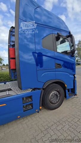 Cap tractor standard Iveco 