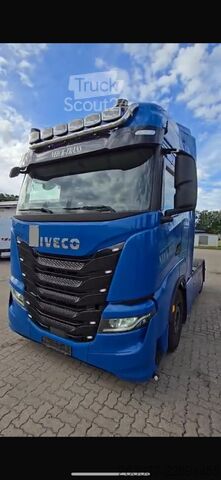 Cap tractor standard Iveco 