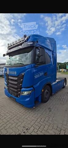 Cap tractor standard Iveco 