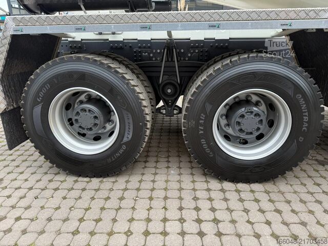 Mixer Renault K480 Renault K480 8X4 EuromixMTP EM 10 L