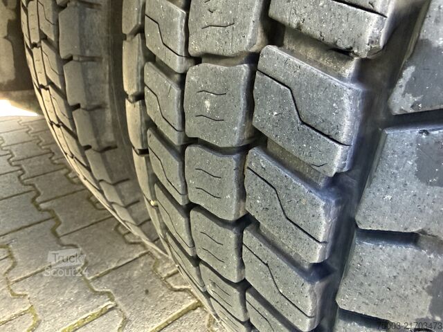 Autokran Volvo FM500 8X4 Kran Hiab 408 Jib bis 30 Meter