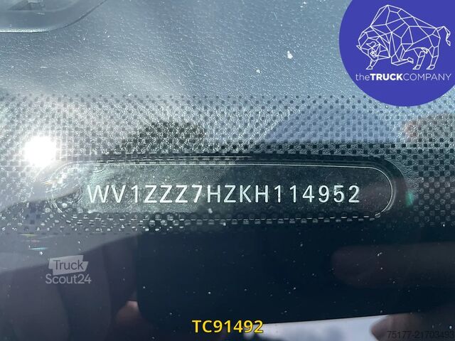 Personenbeförderung Volkswagen Transporter L1H1 5-PLACES