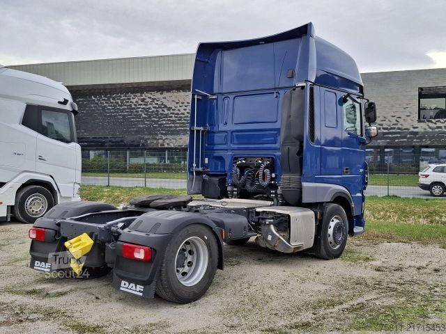 Standardowy ciągnik siodłowy DAF XF 480 FT SSC + INTARDER + PCC + Standklima ZV