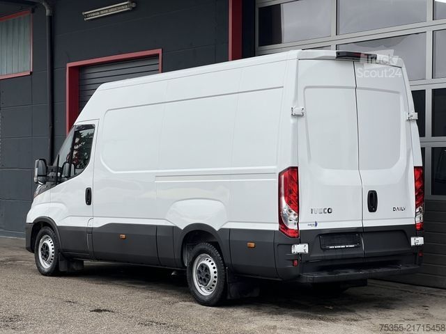 Dodávka s vysokou střechou IVECO Daily 35S16 Klima Parktronic SpurhalteasOrg94`Km