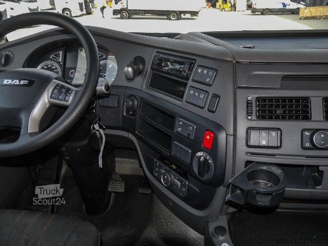Standartinis vilkikas DAF XF 480 FT SSC + INTARDER + PCC + Standklima