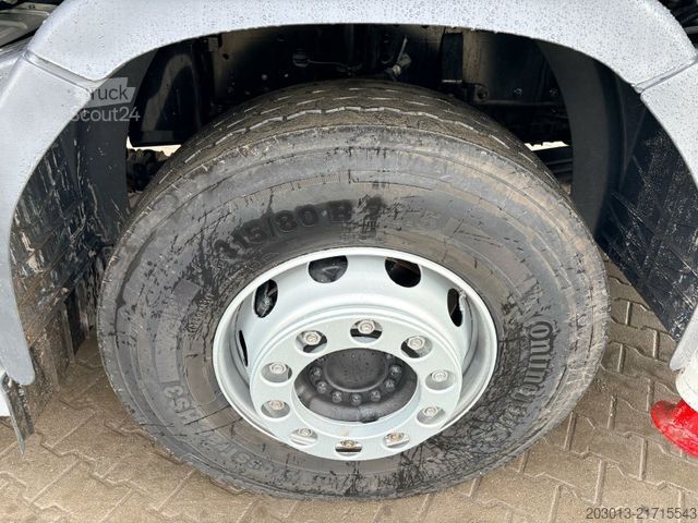 Kamion sa pumpom za beton MAN TGS 41.470 8x4 EURO6 PUMI CIFA MAGNUM MK28L