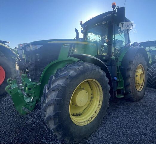 Traktor John Deere 7310 R