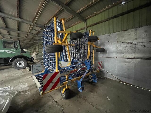 Bodenbearbeitungsmaschine  Treffler TS 920 M3 5N