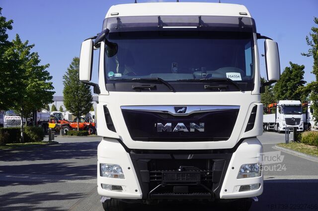 Cabeza tractora MAN TGX 18.470 4x4H tractor unit