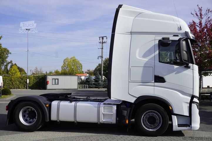 Cabeza tractora Iveco S-Way 500 tractor unit/ 2025/ 100 tho.km
