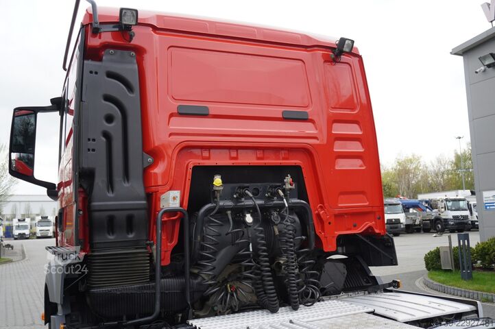 Tractor estándar MAN TGS 26.430 tractor unit/ 6x4/ PTO / 2022