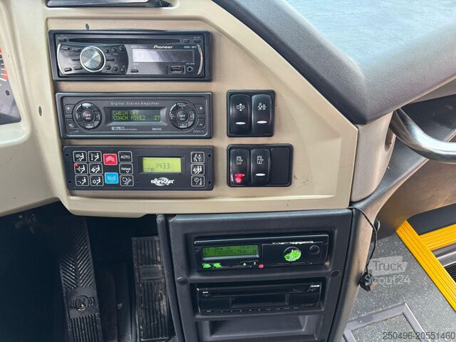 Turistinis automobilis Temsa Safari HD 4x2 57 SEATS / AC / AUXILIARY HEATING...