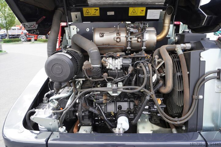 Навантажувач фронтальний Schaeff Yanmar/SCHAEFF TL80 Wheel Loader / 2023