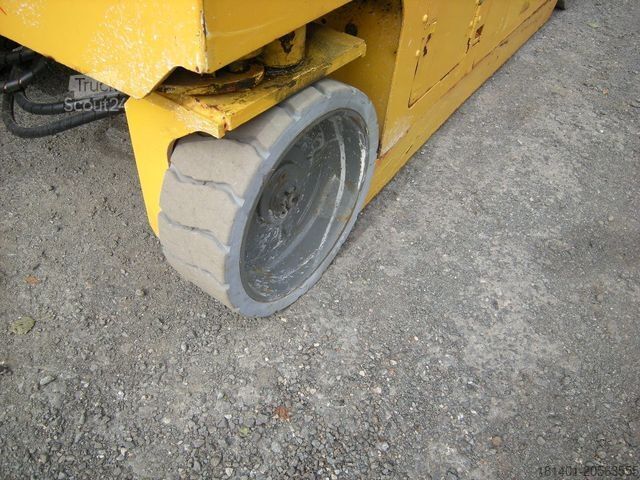 Munkaplatform GENIE GS 4047 Scherenarbeitsbühne Genie 14 m