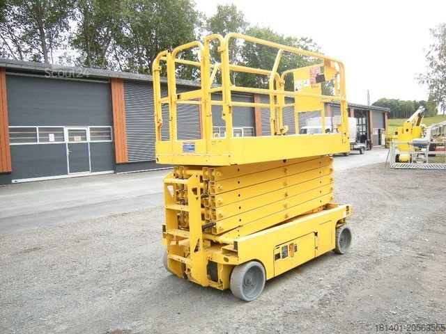 Pracovná plošina GENIE GS 4047 Scherenarbeitsbühne Genie 14 m