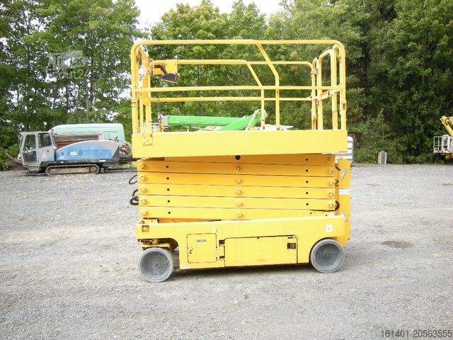 Pracovná plošina GENIE GS 4047 Scherenarbeitsbühne Genie 14 m