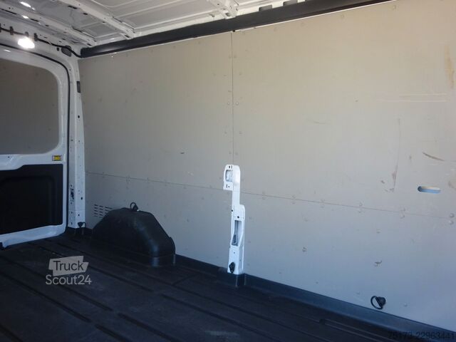 Umpikorja-auto FORD Transit Kasten 350 L3H2 Trend 130PS Klima Tempom