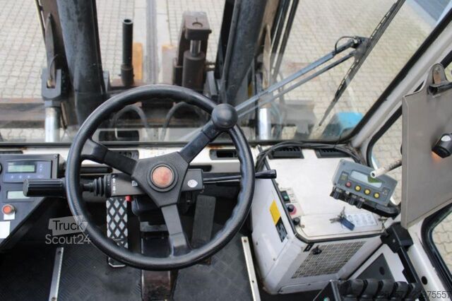 Dizel forklift Svetruck 136120-35