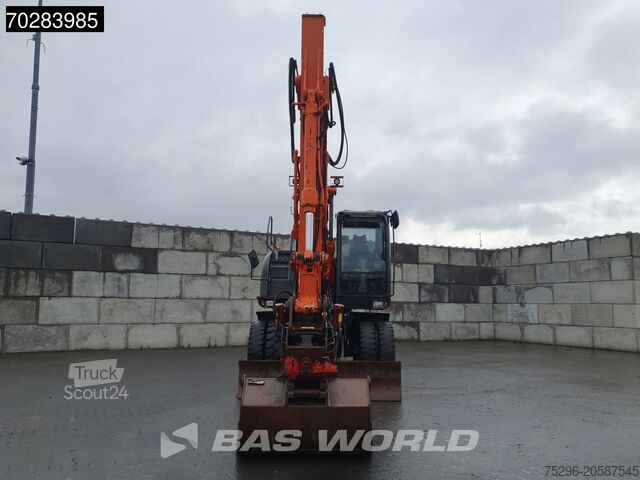 Escavatore gommato Hitachi ZX140W -3 OUTRIGGERS - ROTOTILT