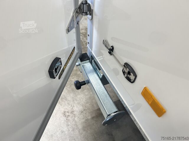 Kühlanhänger und Tiefkühlanhänger HAPERT Sapphire L-2 Tür Kühlanhänger