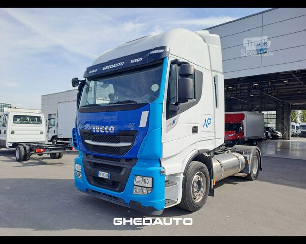 Standardní tahač IVECO TRATTORE STRADALE IVECO STRALIS 460 LNG METANO